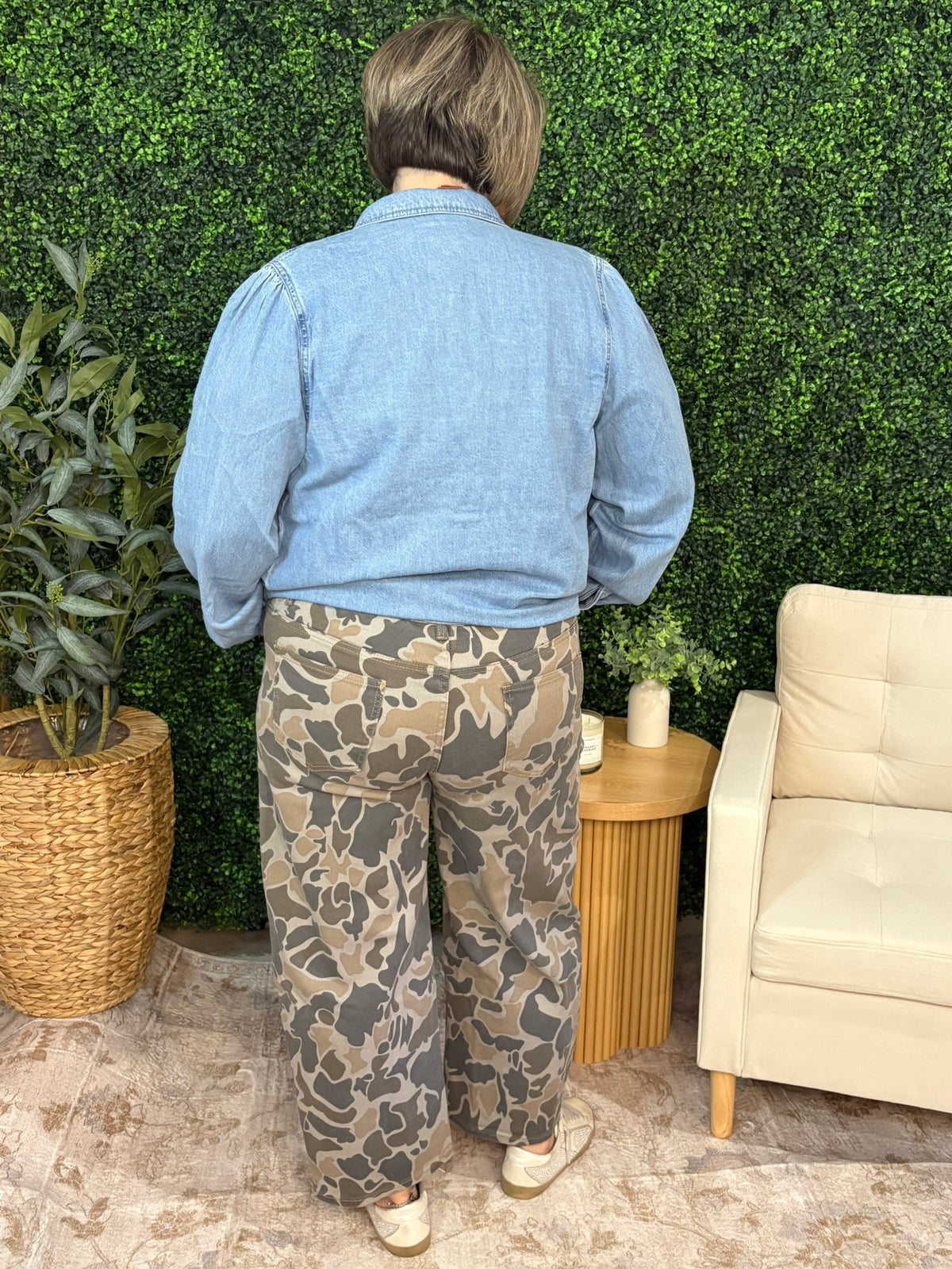 Camo Barrel Jeans